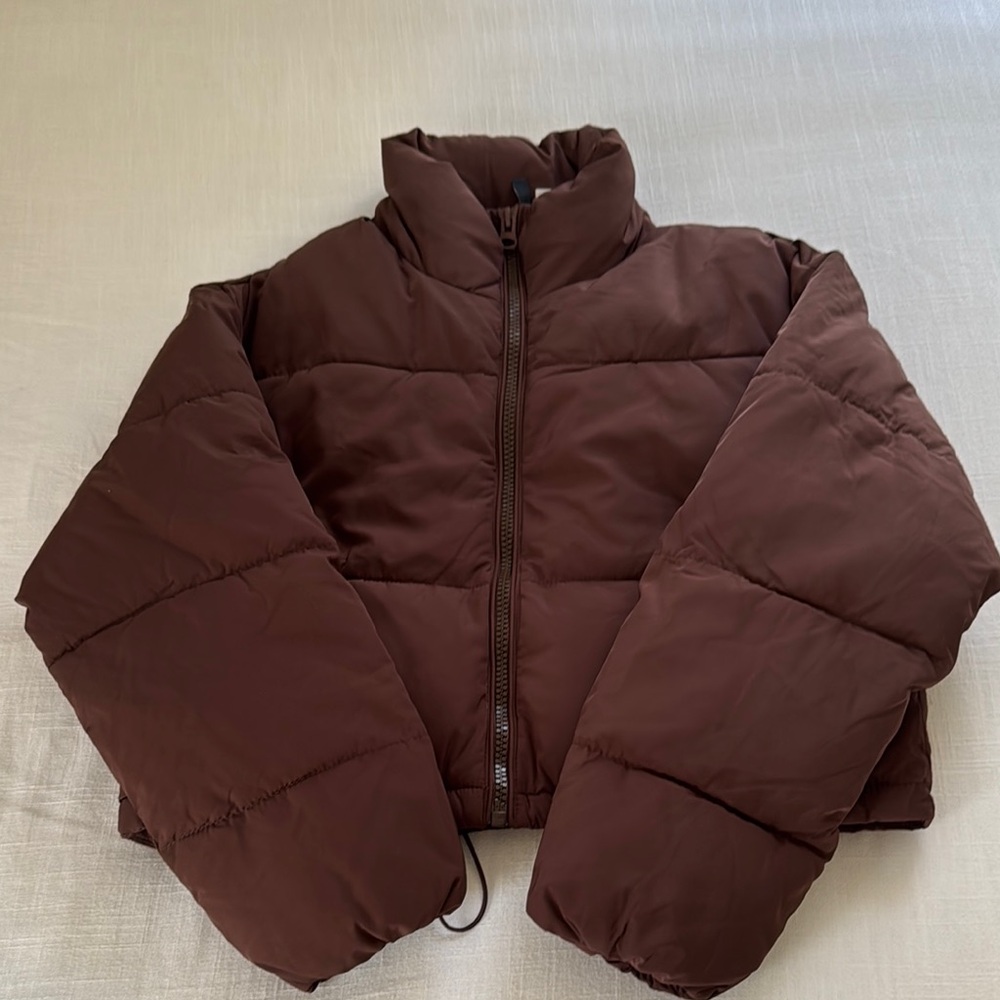 H&M cropped puffer
